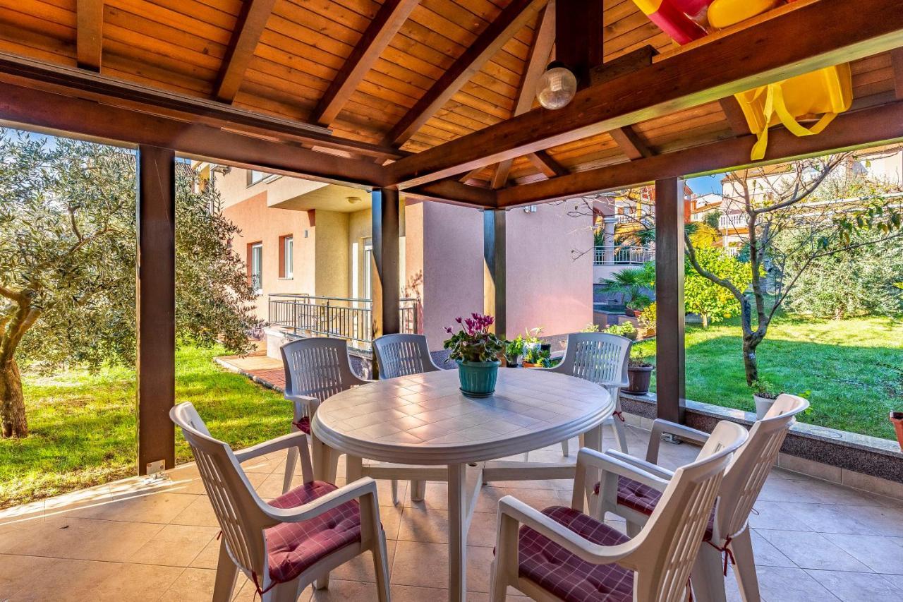 PUY Istriensonne - Apartments Veruda Mit Grillterrasse מראה חיצוני תמונה